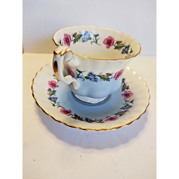 Royal Albert Teacup & Saucer Set, Pattern 4475 Montrose Cup Shape - Picture 6 of 12